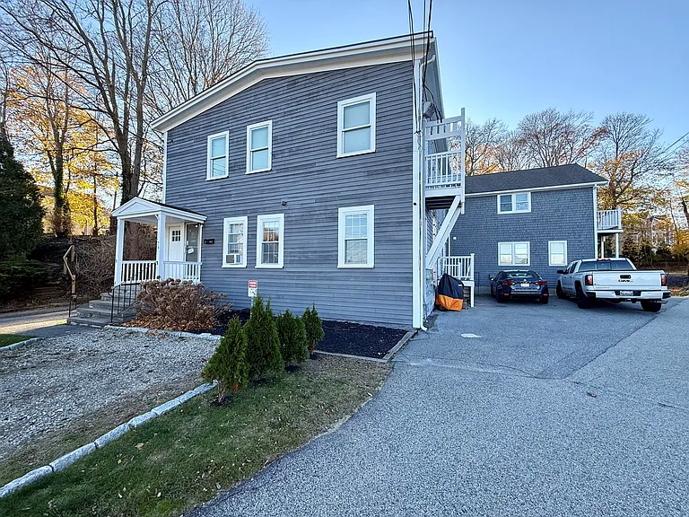 176 Court St #2 — Photo 1