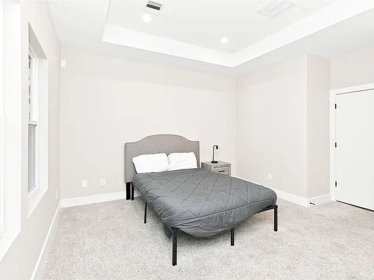 8324 Curry Rd — Photo 8