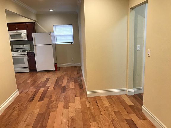 kitchen nook/living room