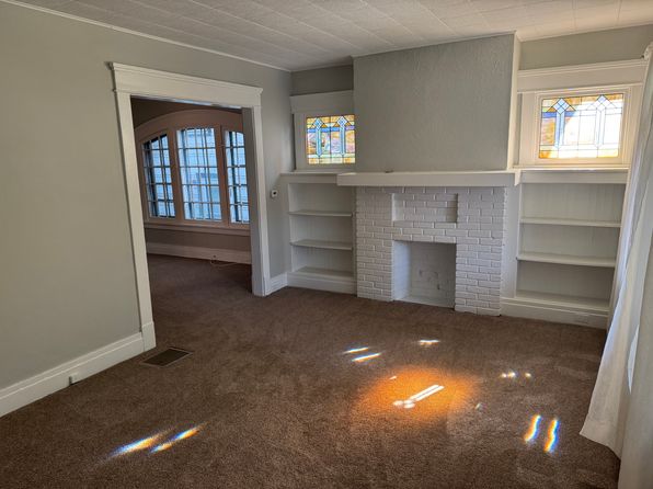 97 Sterling Ave #1