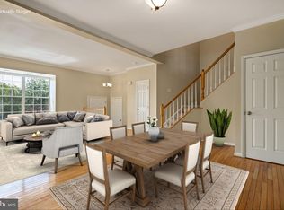 13508 Nickleback Ct, Herndon, VA 20171
