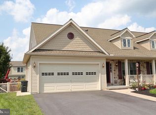 5157 Summerfield Dr, Mount Joy, PA 17552