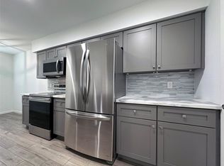 5528 Beverlyhill St APT 3, Houston, TX 77056