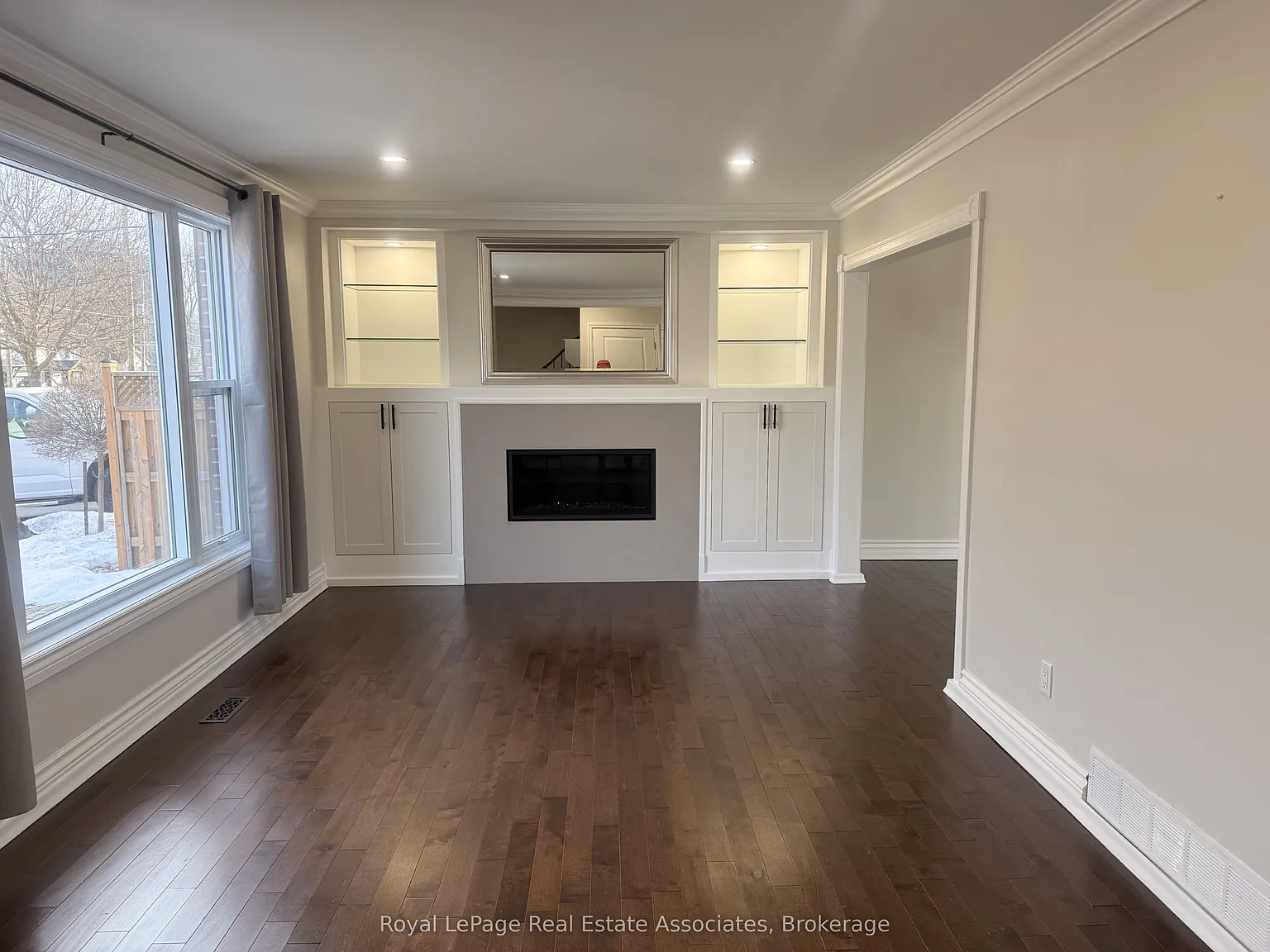 3 bed, $3,500 — Photo 2