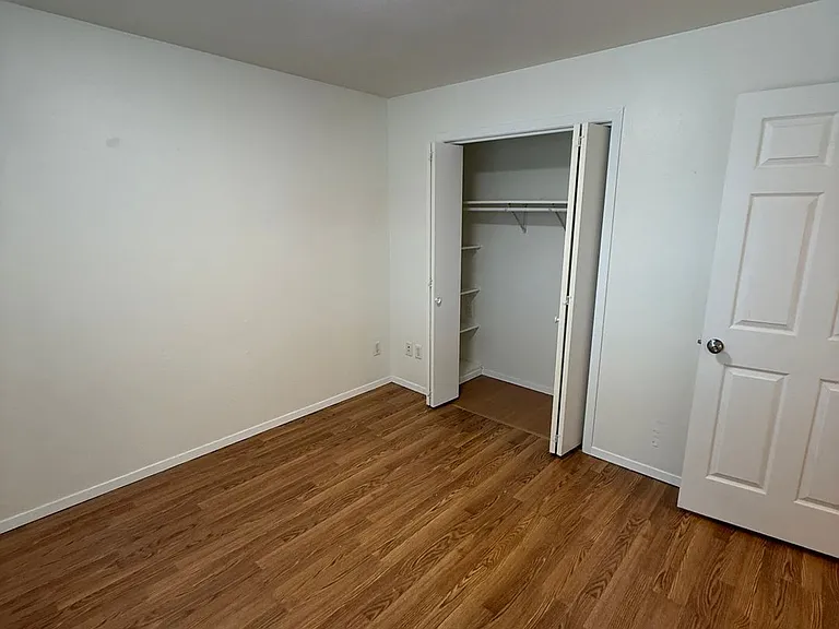 Prairie Grove Townhomes — Photo 15