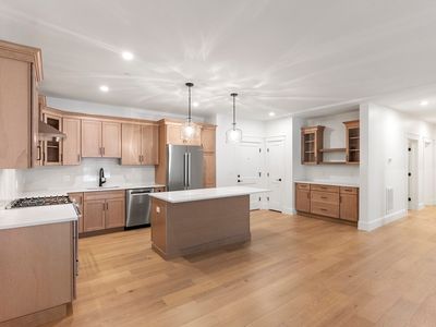 134 Court St #1, Plymouth, MA, 02360