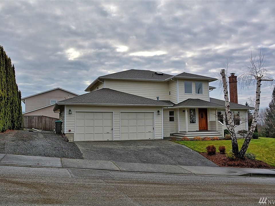 1st image of 6700 57th St NE