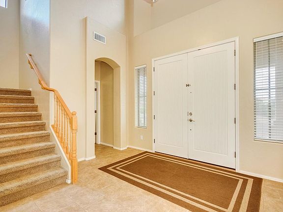 5th image of 14112 W Poinsettia Dr