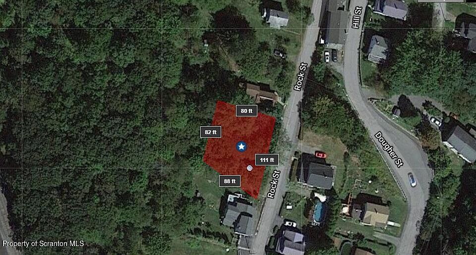 2nd image of 822 Rock St