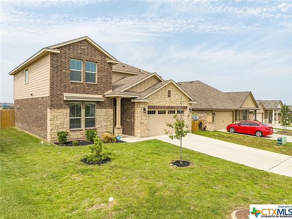 3rd image of 8918 Sky Crest Dr