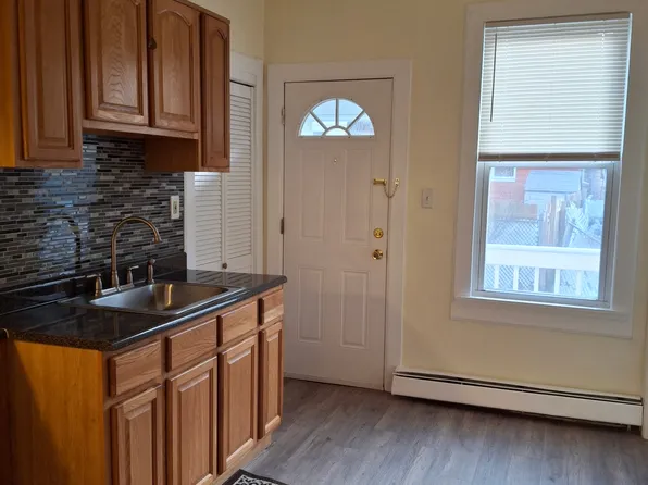 103 Stevens Ave Floor 1, Jersey City, NJ 07305