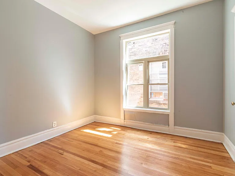 2545 N Sheffield Ave #309 — Photo 15