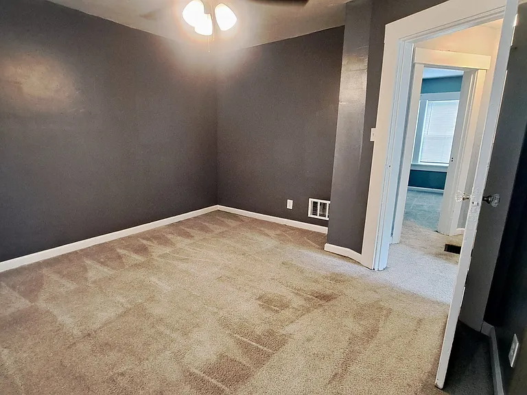 161 S Harbine Ave — Photo 8