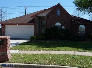 6415 Brooklawn Dr, Arlington, TX 76018