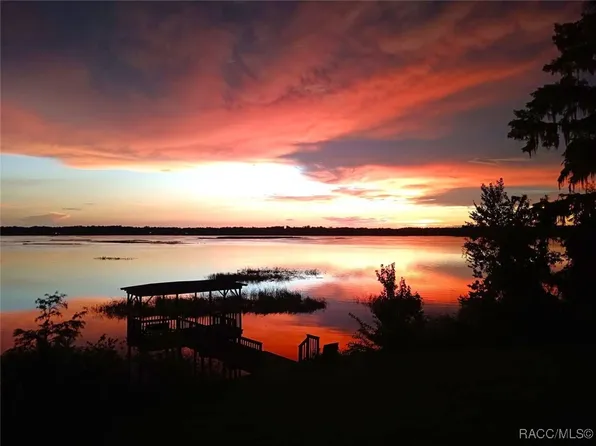 3140 N Edwards Island Point, Hernando, FL 34442