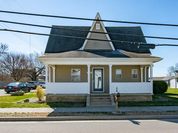 401 W Pearl St, Trafalgar, IN 46181