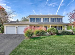 855 Clubhouse Dr, Mechanicsburg, PA 17050