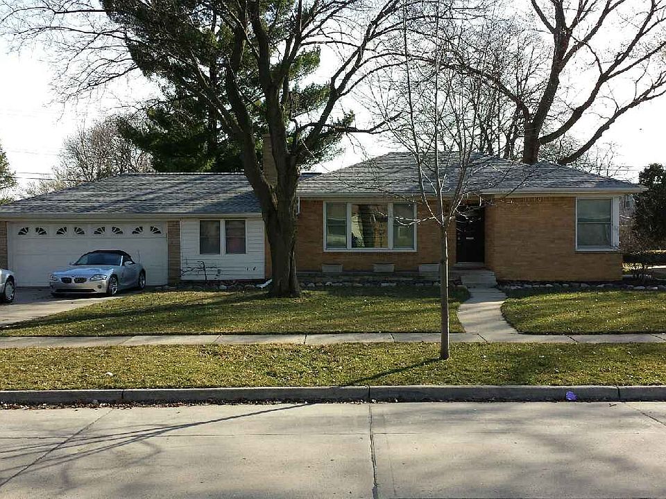 1st image of 13741 Victoria Ave