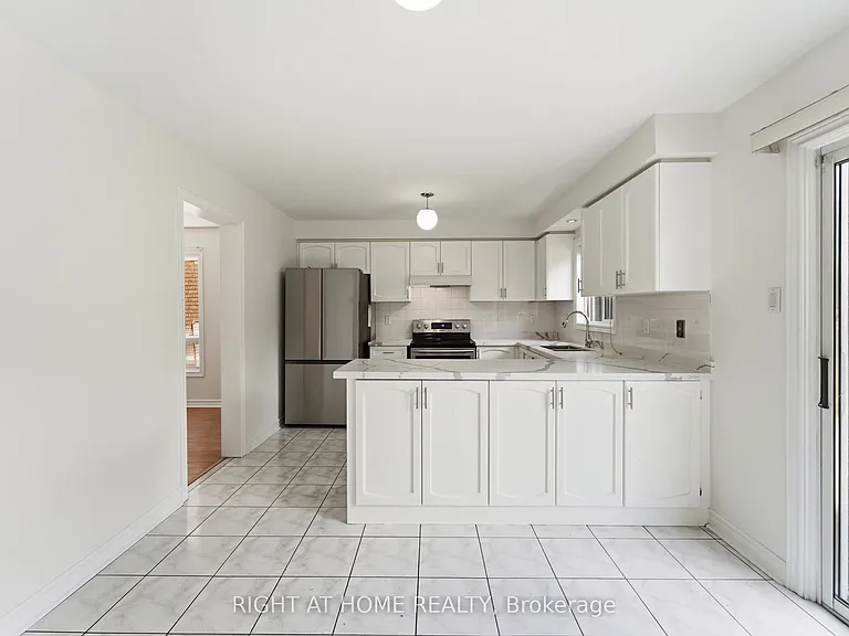 17 Bilbermar Dr — Photo 9