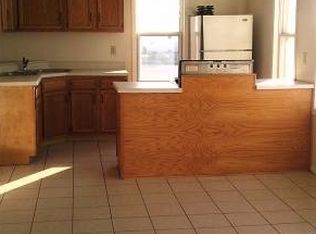 6615 27th Ave APT 1, Kenosha, WI 53143