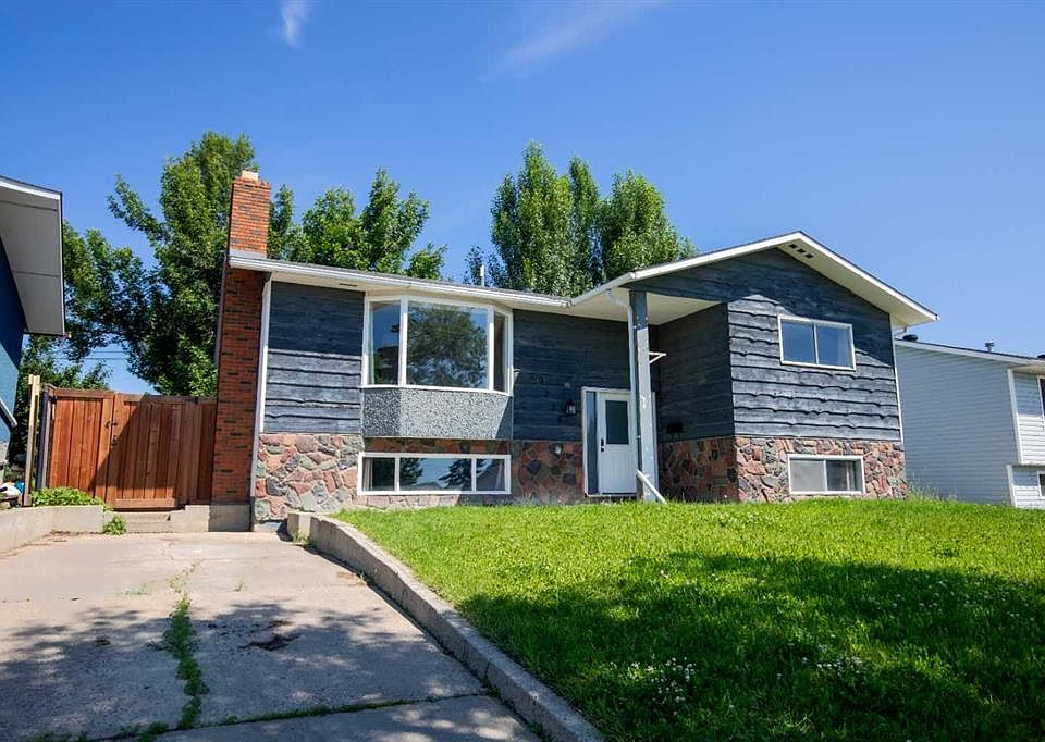1st image of 9224 S 107th Ave
