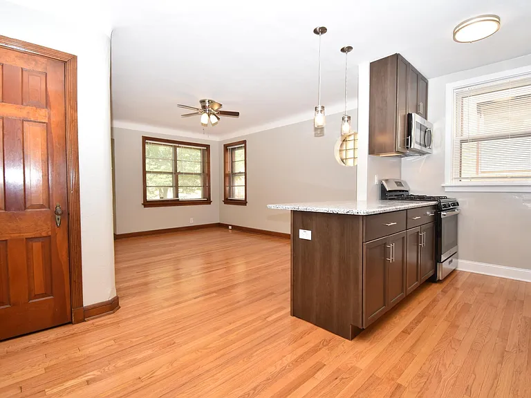 6358 Bancroft Ave — Photo 3