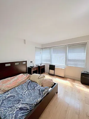 Rented by Corcoran | media 6