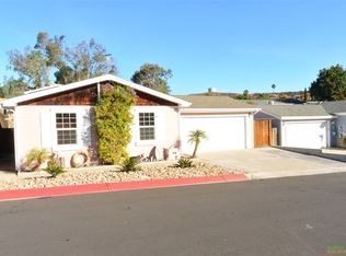 12564 Jackson Heights Dr, El Cajon, CA 92021