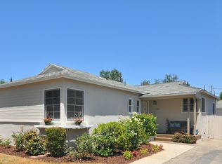 17553 Kittridge St, Van Nuys, CA 91406