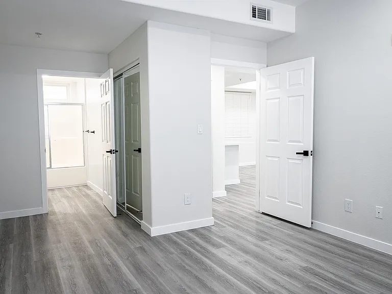 2820 Sawtelle Blvd — Photo 79