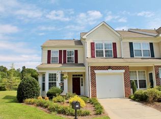 101 Channel Cove Ct, Jamestown, NC 27282