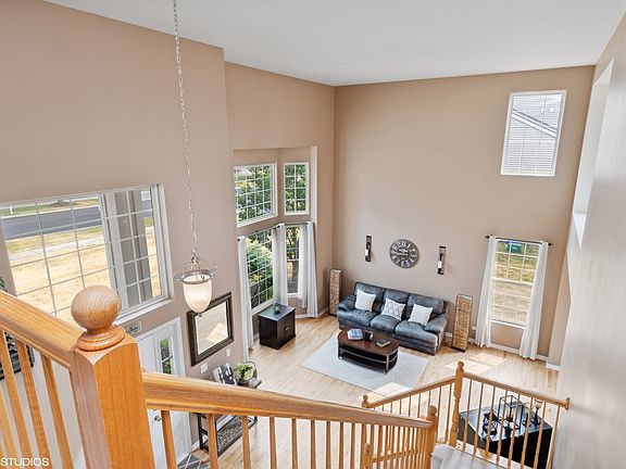 5th image of 11325 Glenbrook Cir