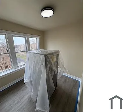 1301 S Avers Ave #G — Photo 4