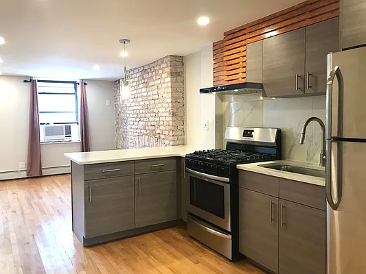 Rented by Novae Partners Corp | media 9