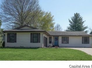 2412 Mayfair Rd, Springfield, IL 62703
