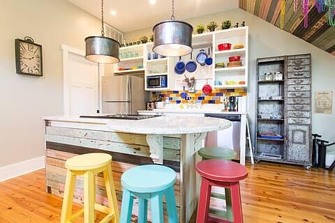 Furnished Kitchen with Built-in Cabinets and Countertop Seating