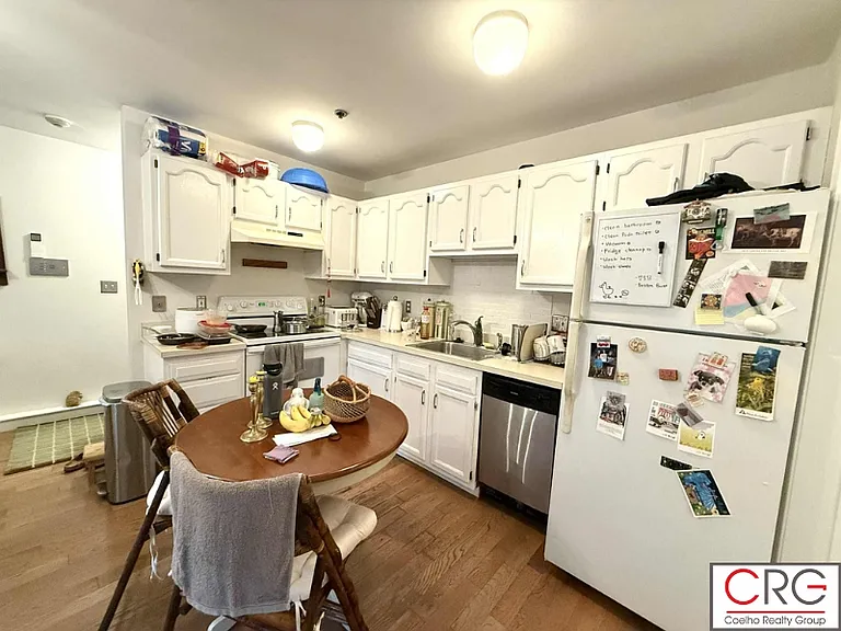 184 Bunker Hill St #2 — Photo 7