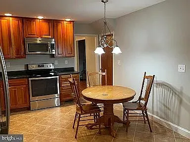 1014 Bailey Ct — Photo 12