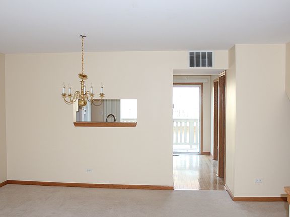 3rd image of 2759 N Augusta Dr