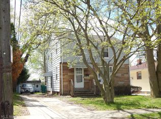 18408 Raymond St, Maple Heights, OH 44137