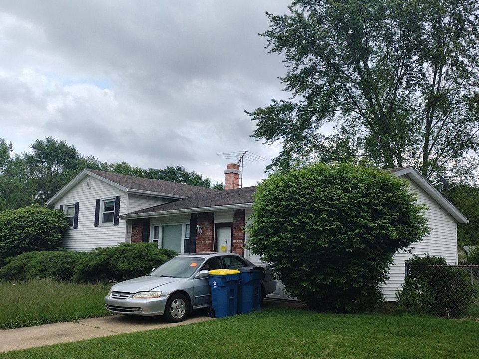 2nd image of 2805 Lexington Blvd