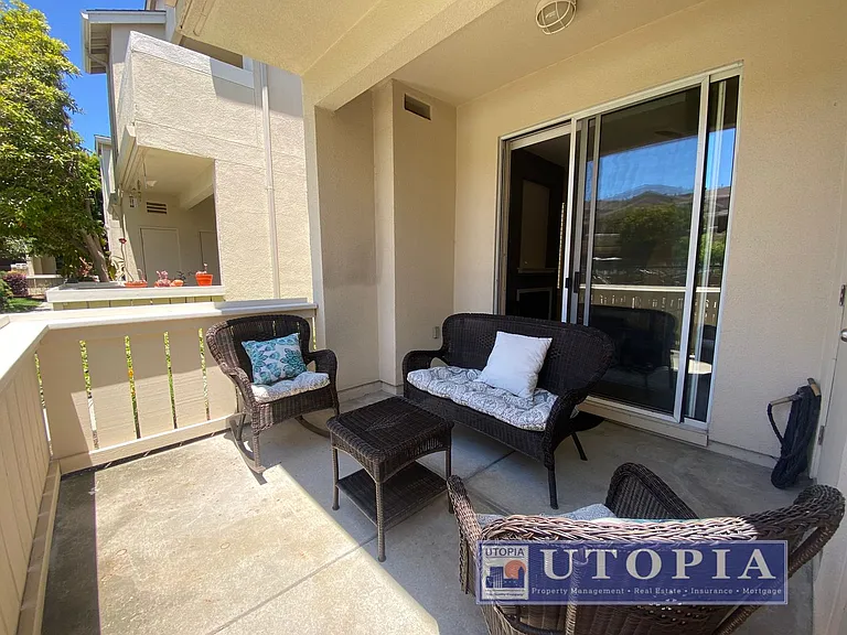 156 Everson Dr — Photo 20