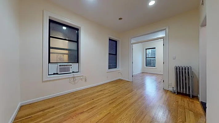 Rented by Bond New York | media 1