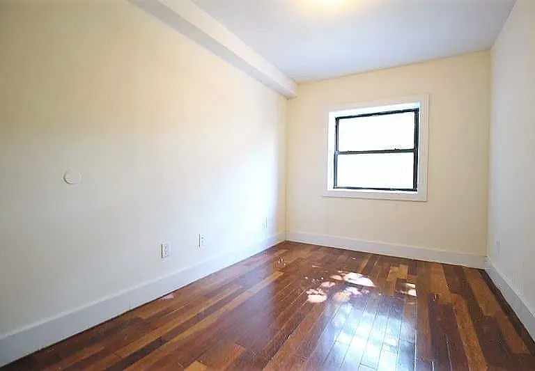436 Throop Ave #1 — Photo 5