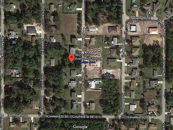 4th image of 962 Aurelia Ave SE
