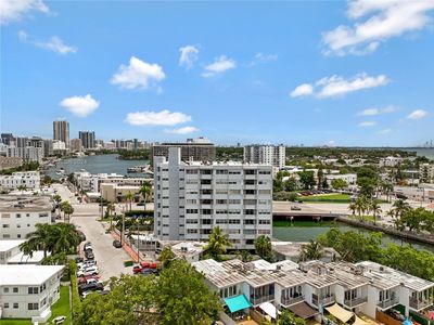 7118 Bonita Dr APT 301, Miami Beach, FL, 33141