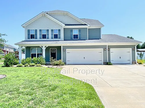 217 Manor Dr Photo 1