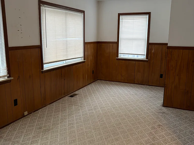 5813 Edwards Ave — Photo 6