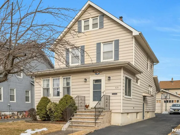 631 6th Ave, Lyndhurst, NJ 07071
