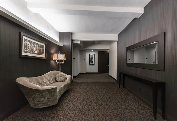 Rented by Compass | media 26